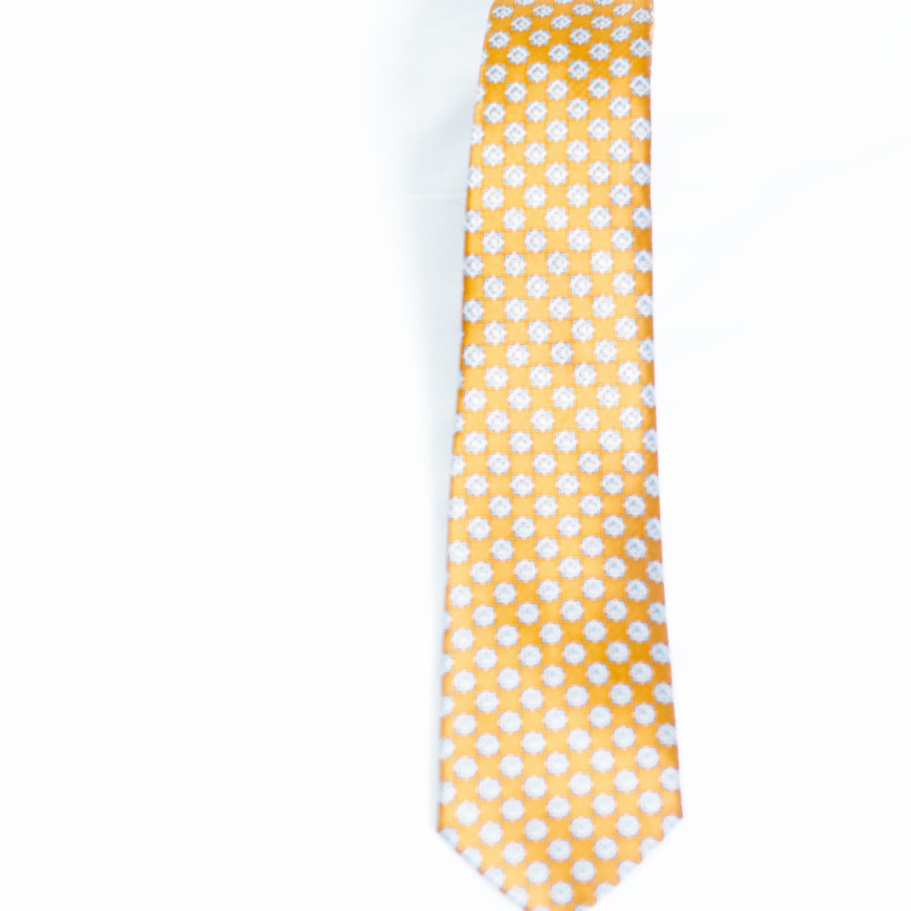 Yellow Tie and Cufflinks Set - Image 3